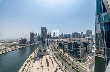 Penthouse - 4 Bedrooms - 6 Bathrooms for rent in J ONE Tower B - J ONE - Business Bay - Dubai