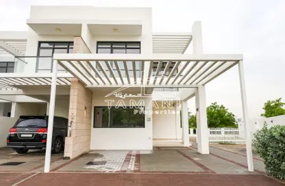 Villa - 4 Bedrooms - 4 Bathrooms for rent in Rockwood - DAMAC Hills - Dubai