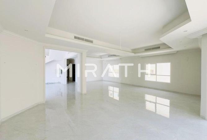 98248527 - Property Image 2