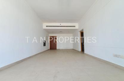 Apartment - 2 - 2 for rent in Maples 2 - Al Raffa - Bur Dubai - Dubai