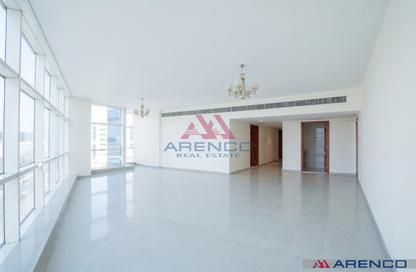 Apartment - 3 - 4 for rent in Zeenah Building - Port Saeed - Deira - Dubai
