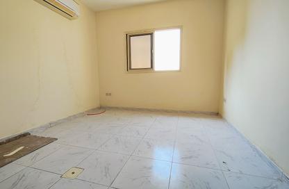 Apartment - Studio - 1 for rent in Fire Station Road - Muwaileh - Sharjah