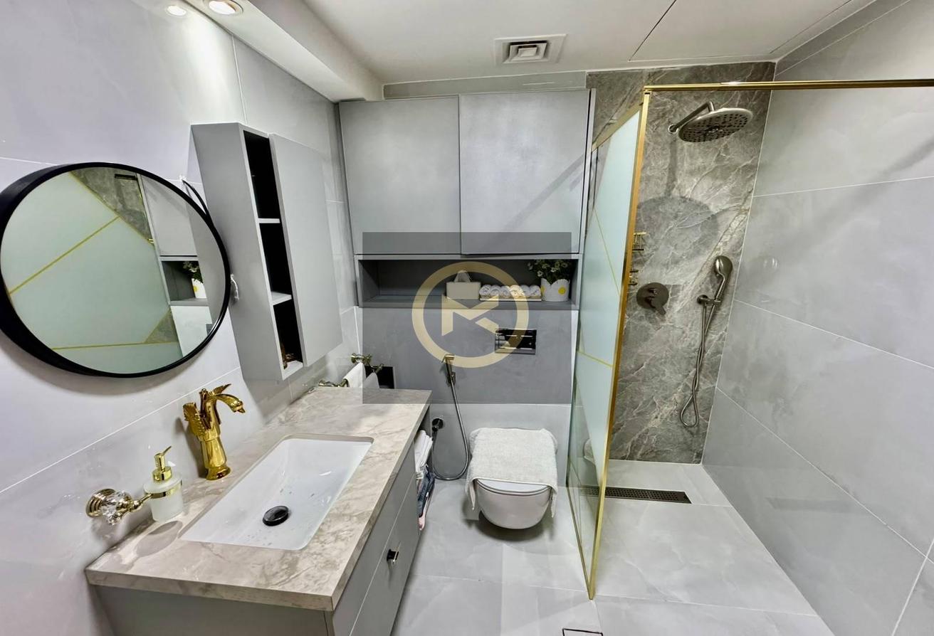 Fully Furnished 1BR | Marina View Tower photo 9