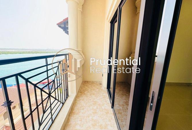 128816176 - Property Image 3