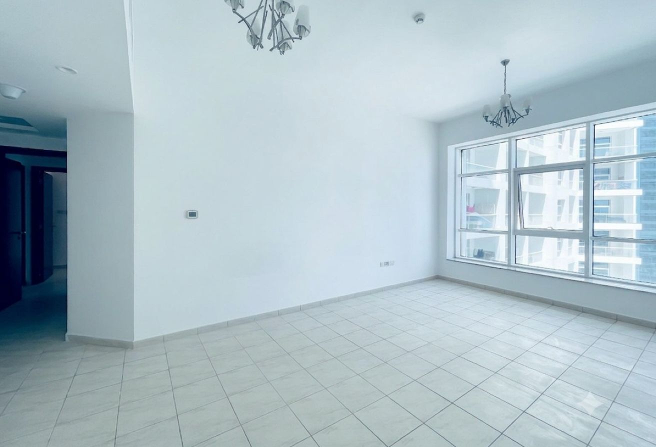 Spacious 1BR | Near Metro | Prime Investment