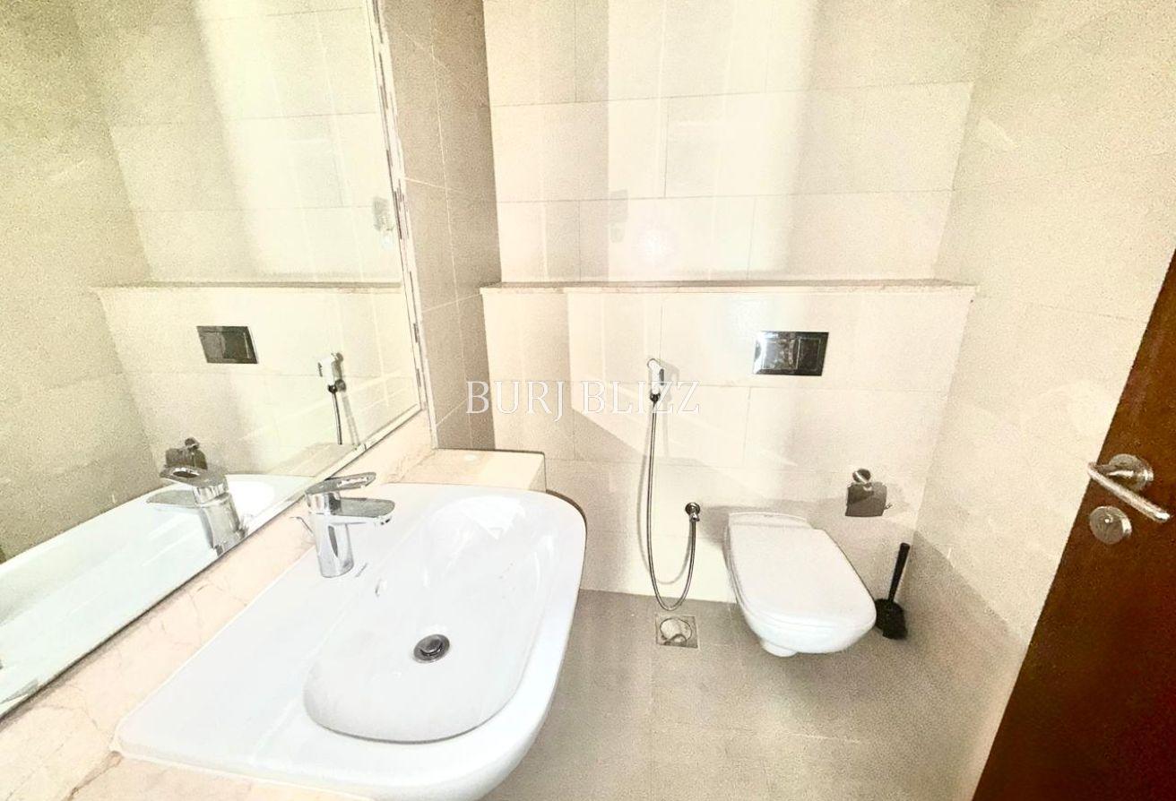 Urban Living | Prime Location | Panoramic View photo 7