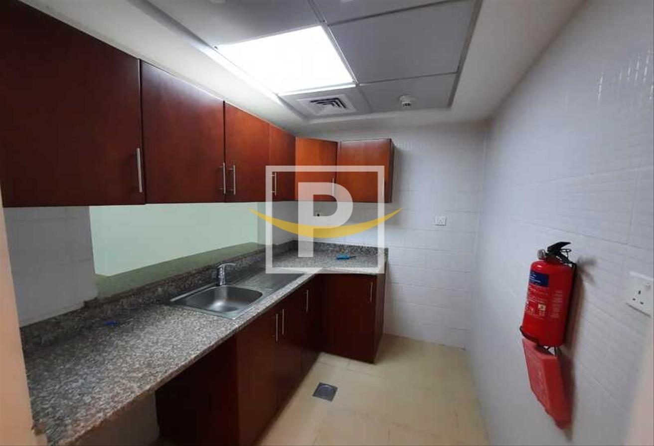 Marina View |Well Maintained Unit|Prime Location photo 13