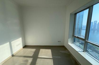 Apartment - 2 - 2 for rent in Riviera Tower - Al Majaz 3 - Al Majaz - Sharjah