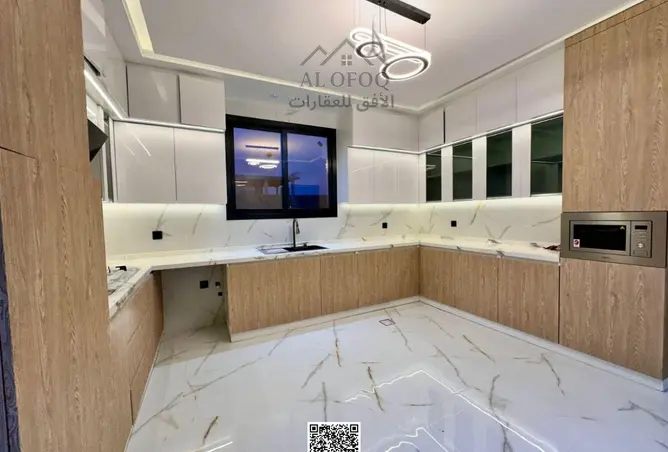 152820312 - Property Image 2