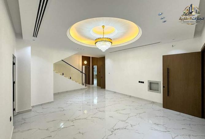 94008629 - Property Image 2