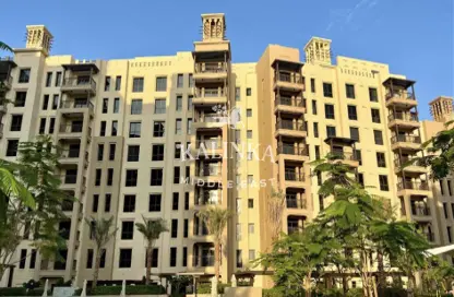 Apartment - 1 Bedroom - 1 Bathroom for sale in Lamaa Building 2 - Lamaa - Madinat Jumeirah Living - Umm Suqeim - Dubai