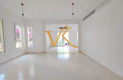 Villa - 3 Bedrooms - 4 Bathrooms for rent in Springs 15 - The Springs - Dubai