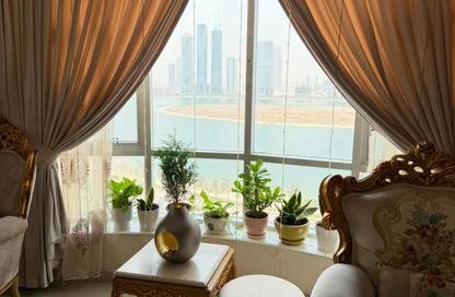 Apartment - 3 Bedrooms - 3 Bathrooms for sale in Al Khan - Sharjah