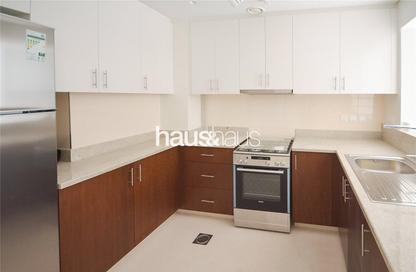 Apartment - 1 Bedroom - 2 Bathrooms for rent in Boulevard Crescent Tower 1 - BLVD Crescent - Downtown Dubai - Dubai Apartment - 1 Bedroom - 2 Bathrooms for rent in Boulevard Crescent Tower 1 - BLVD Crescent - Downtown Dubai - Dubai