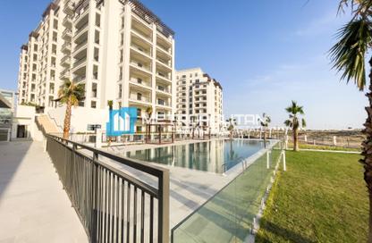 Apartment - 1 Bedroom - 1 Bathroom for sale in Views G - Yas Golf Collection - Yas Island - Abu Dhabi