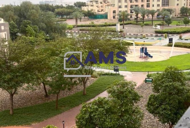 70288242 - صورة العقار 3