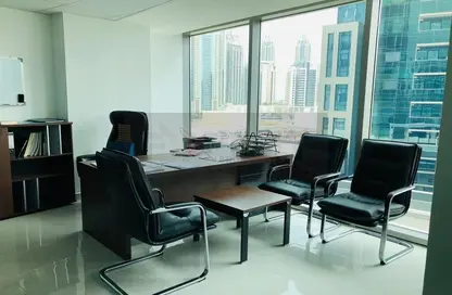 مكتب - استوديو - 1 حمام للايجار في برج بايناري - الخليج التجاري - دبي