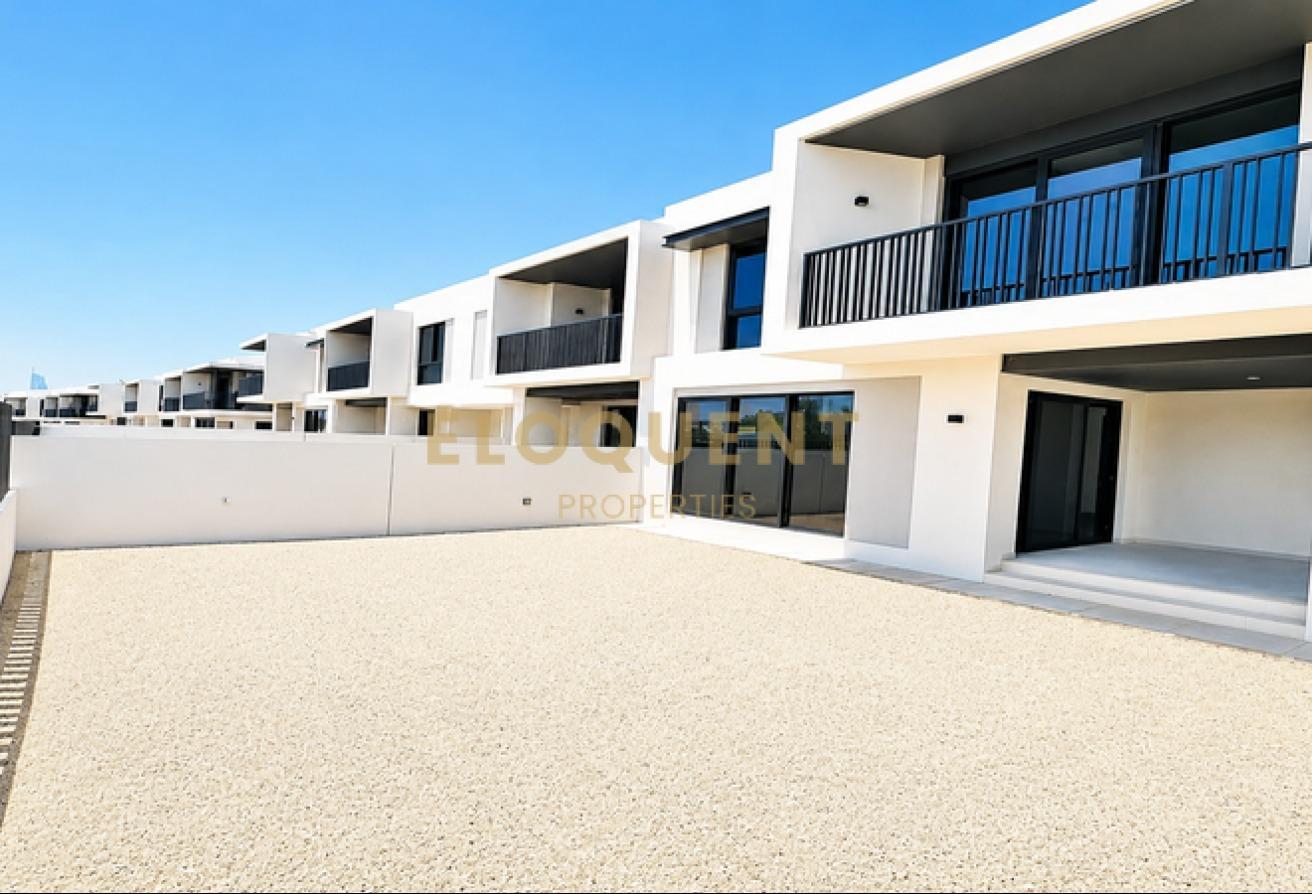 Close To Pool and Exit | Keys In Hand photo 10