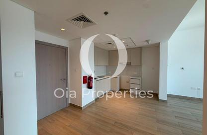Apartment - 1 - 1 for rent in Waters Edge - Yas Island - Abu Dhabi
