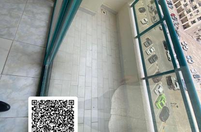 Apartment - 2 Bedrooms - 2 Bathrooms for rent in Al Wahda Building - Al Majaz 2 - Al Majaz - Sharjah