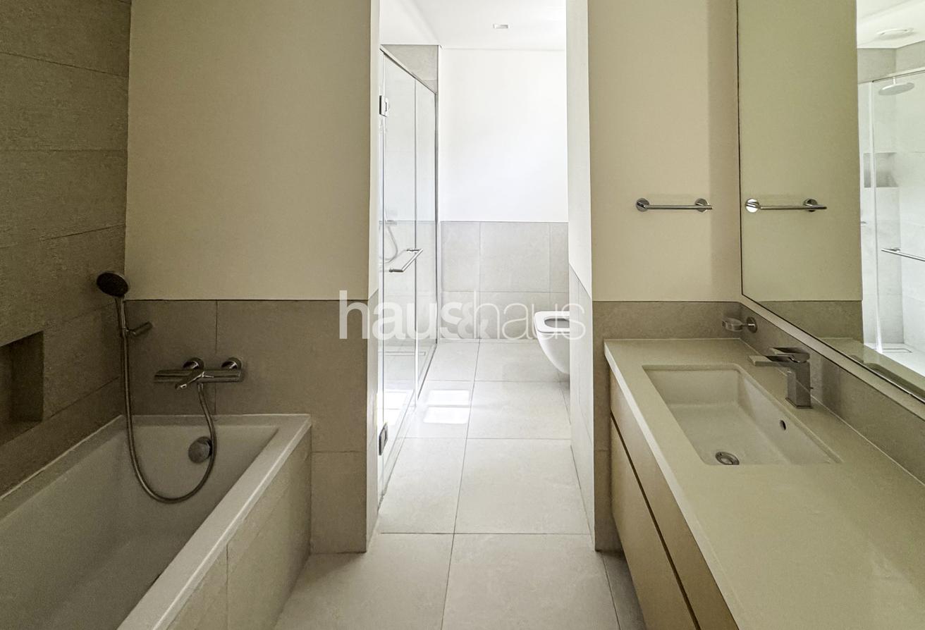 Open Plan | Unfurnished | Close to Amenities photo 14