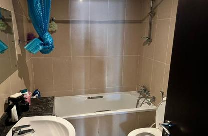 Apartment - Studio - 1 for rent in Lake Shore Tower - JLT Cluster Y - Jumeirah Lake Towers - Dubai Apartment - Studio - 1 for rent in Lake Shore Tower - JLT Cluster Y - Jumeirah Lake Towers - Dubai