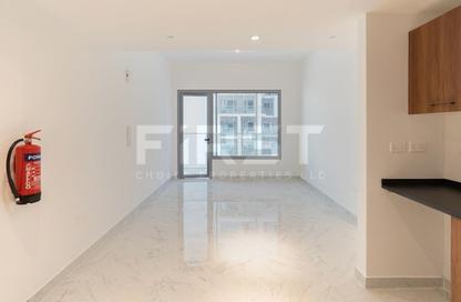 Apartment - 1 Bedroom - 1 Bathroom for sale in Oasis 1 - Oasis Residences - Masdar City - Abu Dhabi Apartment - 1 Bedroom - 1 Bathroom for sale in Oasis 1 - Oasis Residences - Masdar City - Abu Dhabi