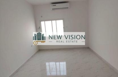 Apartment - 3 - 2 for rent in New Zubaidi Building - Al Majaz 1 - Al Majaz - Sharjah