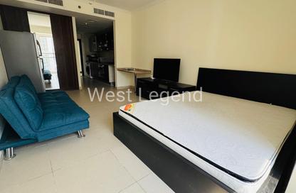 Apartment - Studio - 1 for rent in Goldcrest Executive - JLT Cluster C - Jumeirah Lake Towers - Dubai