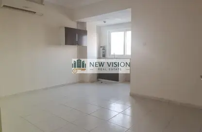 Apartment - Studio - 1 Bathroom for rent in Al Musalla - Sharjah