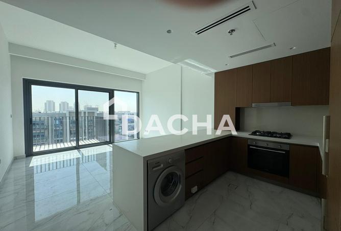 Brand New Unit | Flexible Cheques | Chiller Free