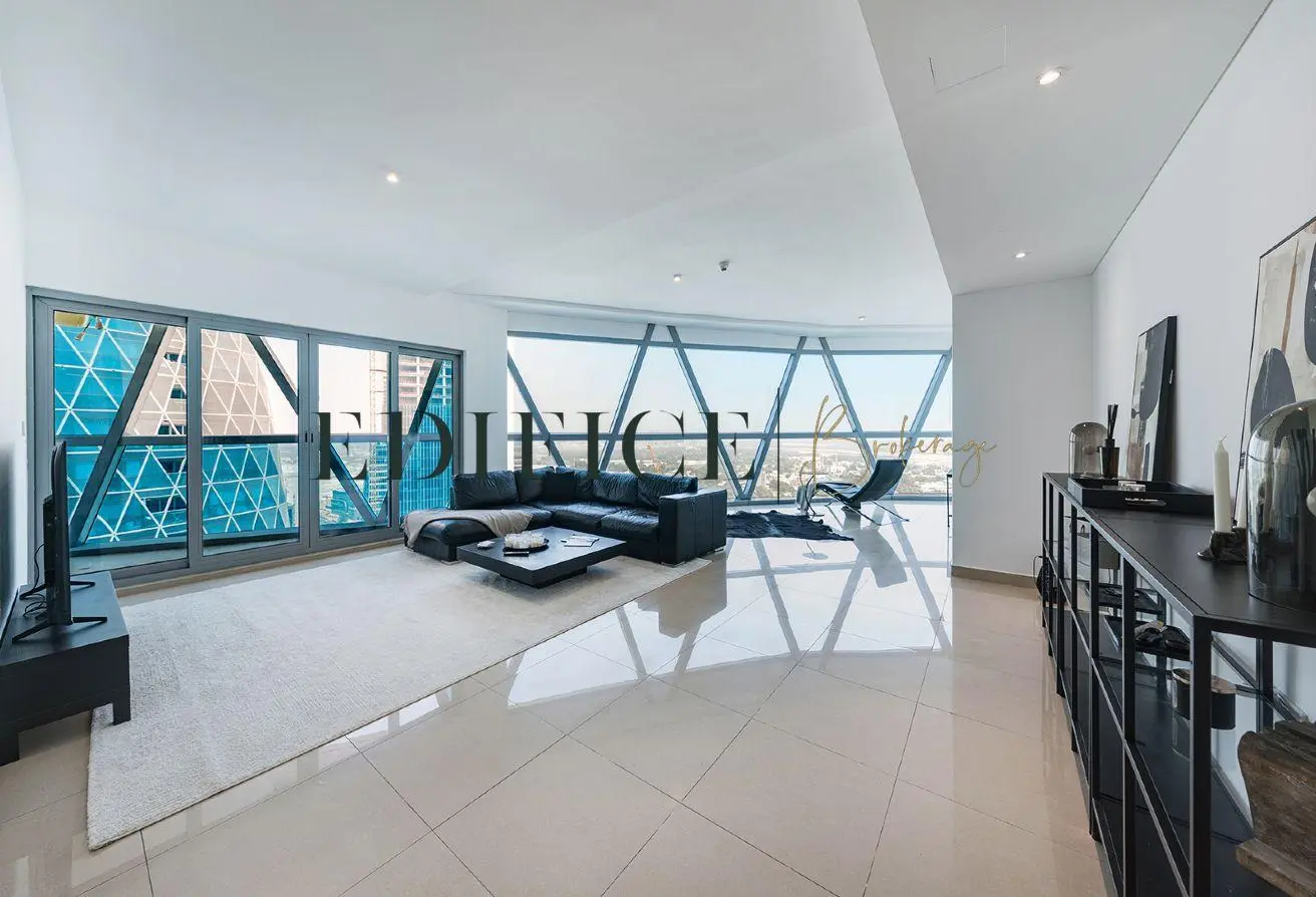 151372795 - Property Main Image