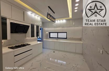 Villa - 5 Bedrooms - 7 Bathrooms for rent in Al Yasmeen 1 - Al Yasmeen - Ajman