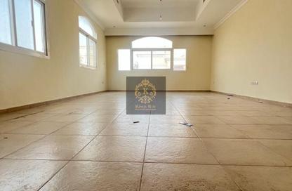 Villa - 5 Bedrooms - 7 Bathrooms for rent in Mohamed Bin Zayed City - Abu Dhabi