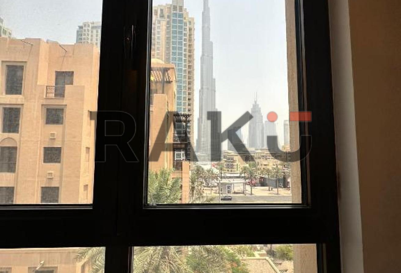 Boutique Mid-rise living with Burj Khalifa Views photo 21