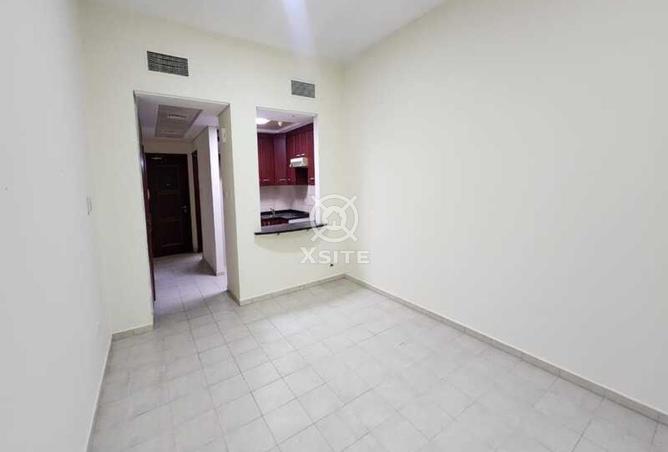 70670358 - Property Image 2