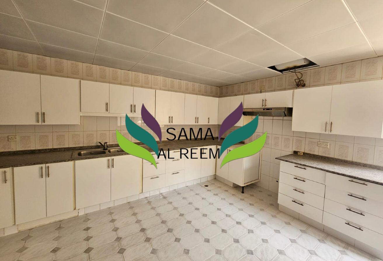 4 Bedroom Villa | Walking distance to La Mer photo 9