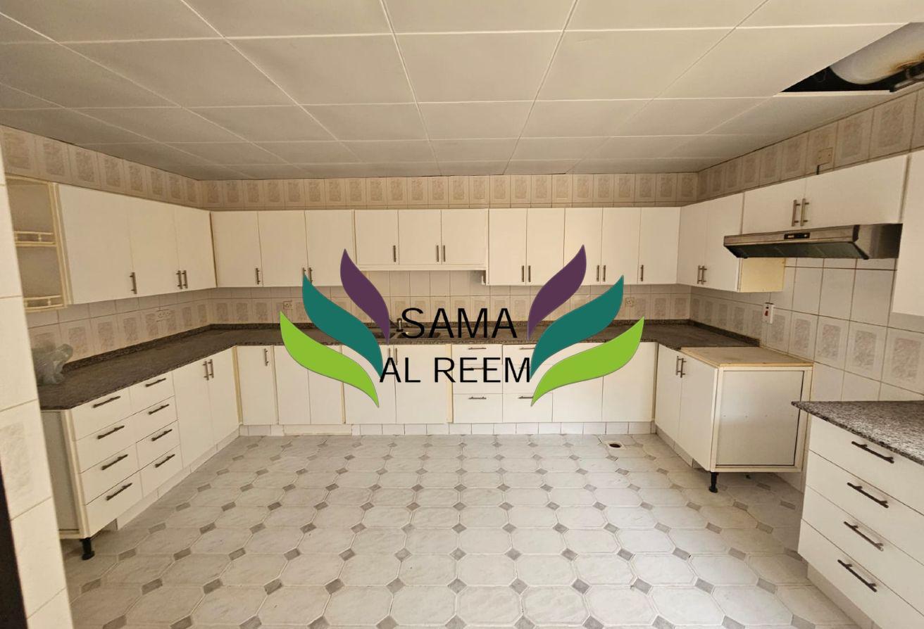 4 Bedroom Villa | Walking distance to La Mer photo 10