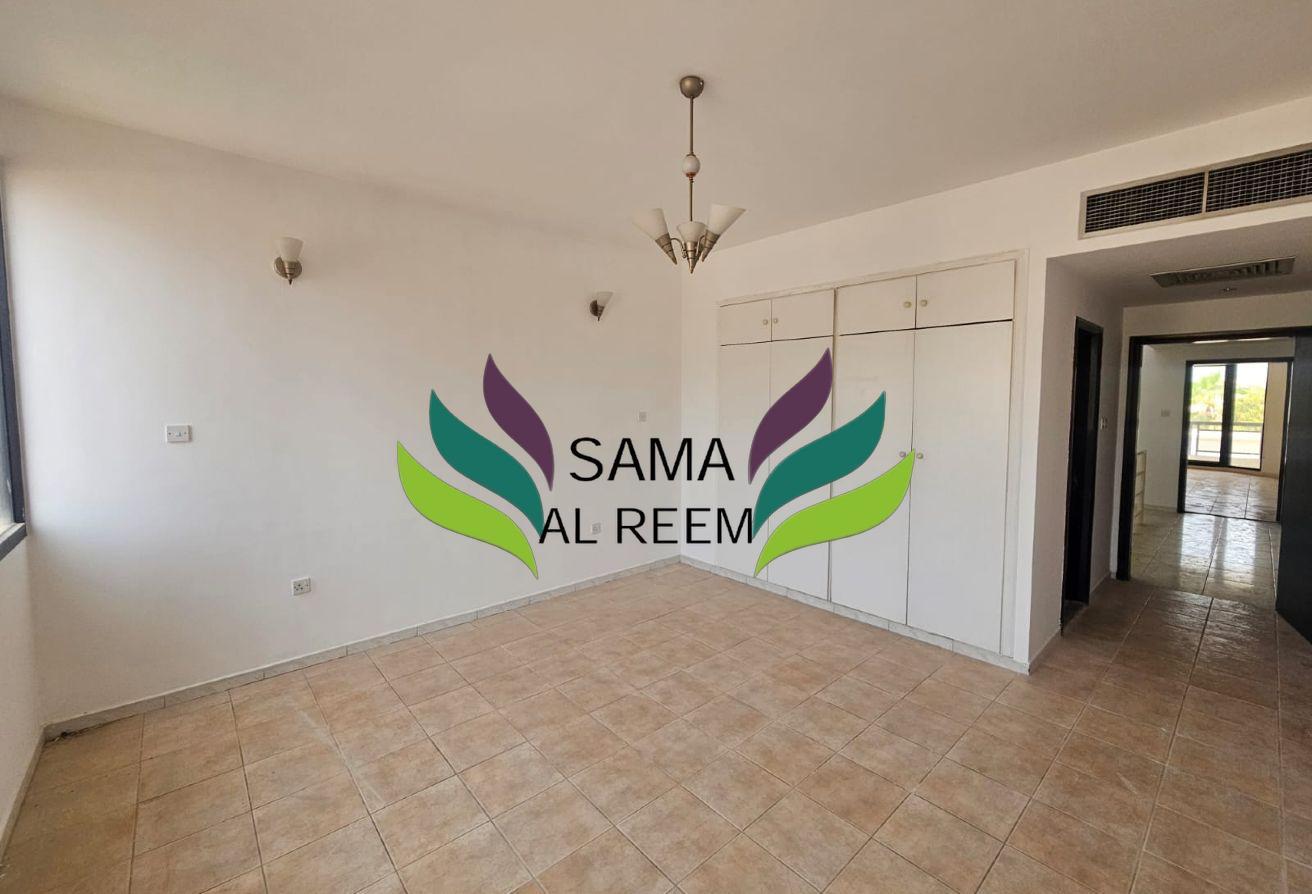 4 Bedroom Villa | Walking distance to La Mer photo 11