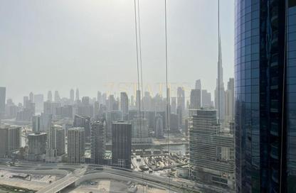 Apartment - 3 Bedrooms - 3 Bathrooms for rent in Tower A - Damac Towers by Paramount - Business Bay - Dubai
