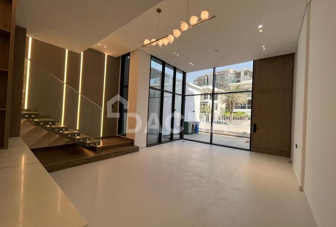 82805352 - صورة العقار 3