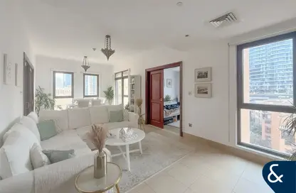 شقة - غرفة نوم - 2 حمامات للبيع في كمون 2 - كمون - دبي القديمة - وسط مدينة دبي - دبي