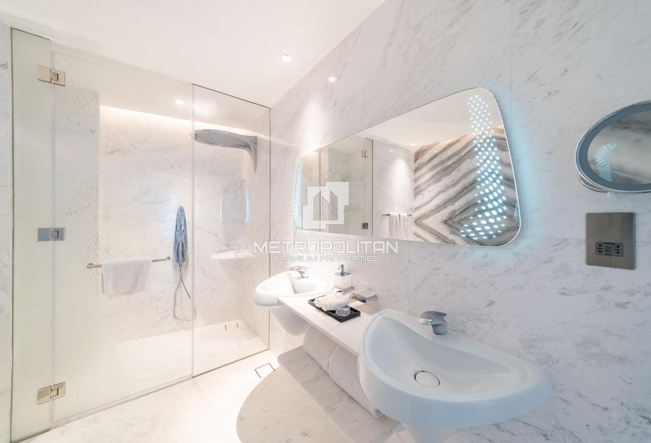 Brand New |Zaha Hadid Interiors| Exceptional View photo 11