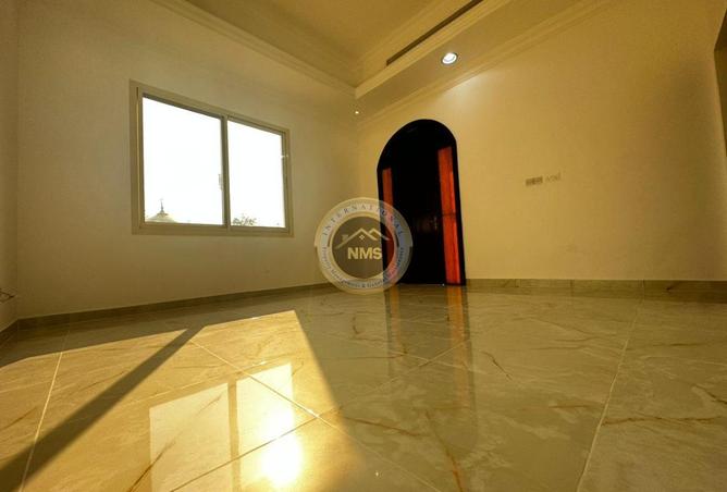 63645403 - صورة العقار 3