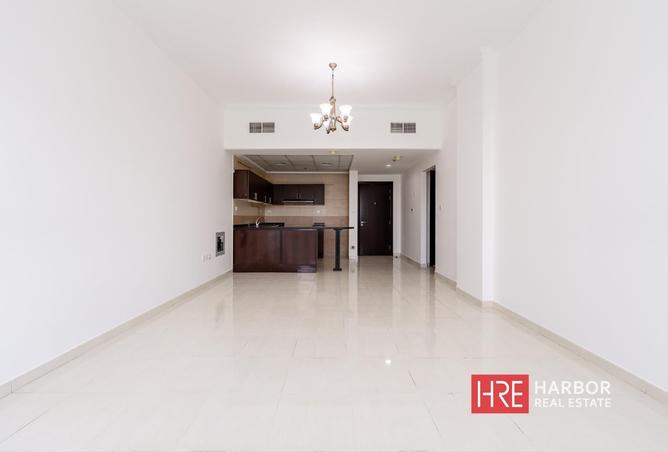 93996349 - Property Image 2