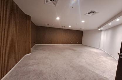 Retail - Studio - 2 Bathrooms for rent in Pyramid Centre - Oud Metha - Bur Dubai - Dubai