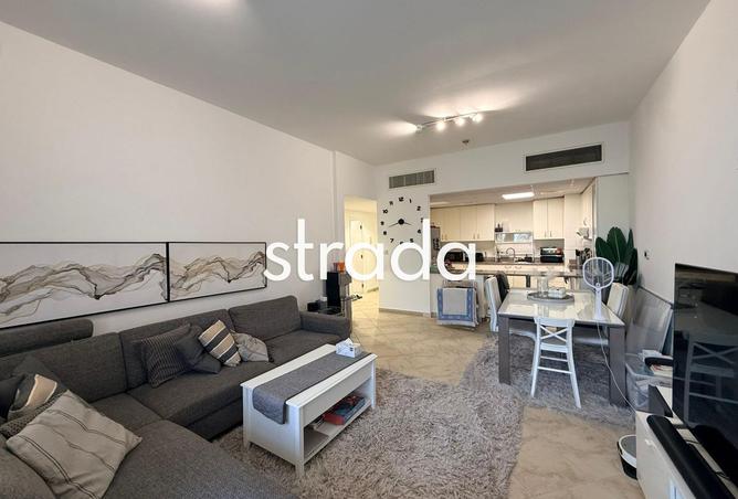 81933921 - Property Image 3