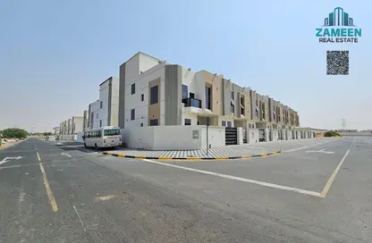 Townhouse - 4 Bedrooms - 7 Bathrooms for sale in Al Helio 1 - Al Helio - Ajman