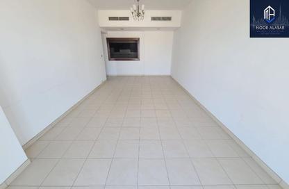Apartment - 3 Bedrooms - 3 Bathrooms for rent in Latifa Tower - Sheikh Zayed Road - Dubai Apartment - 3 Bedrooms - 3 Bathrooms for rent in Latifa Tower - Sheikh Zayed Road - Dubai