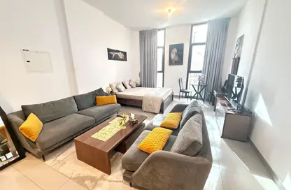 Apartment - Studio - 1 Bathroom for rent in Souks Residential - Al Mamsha - Muwaileh - Sharjah